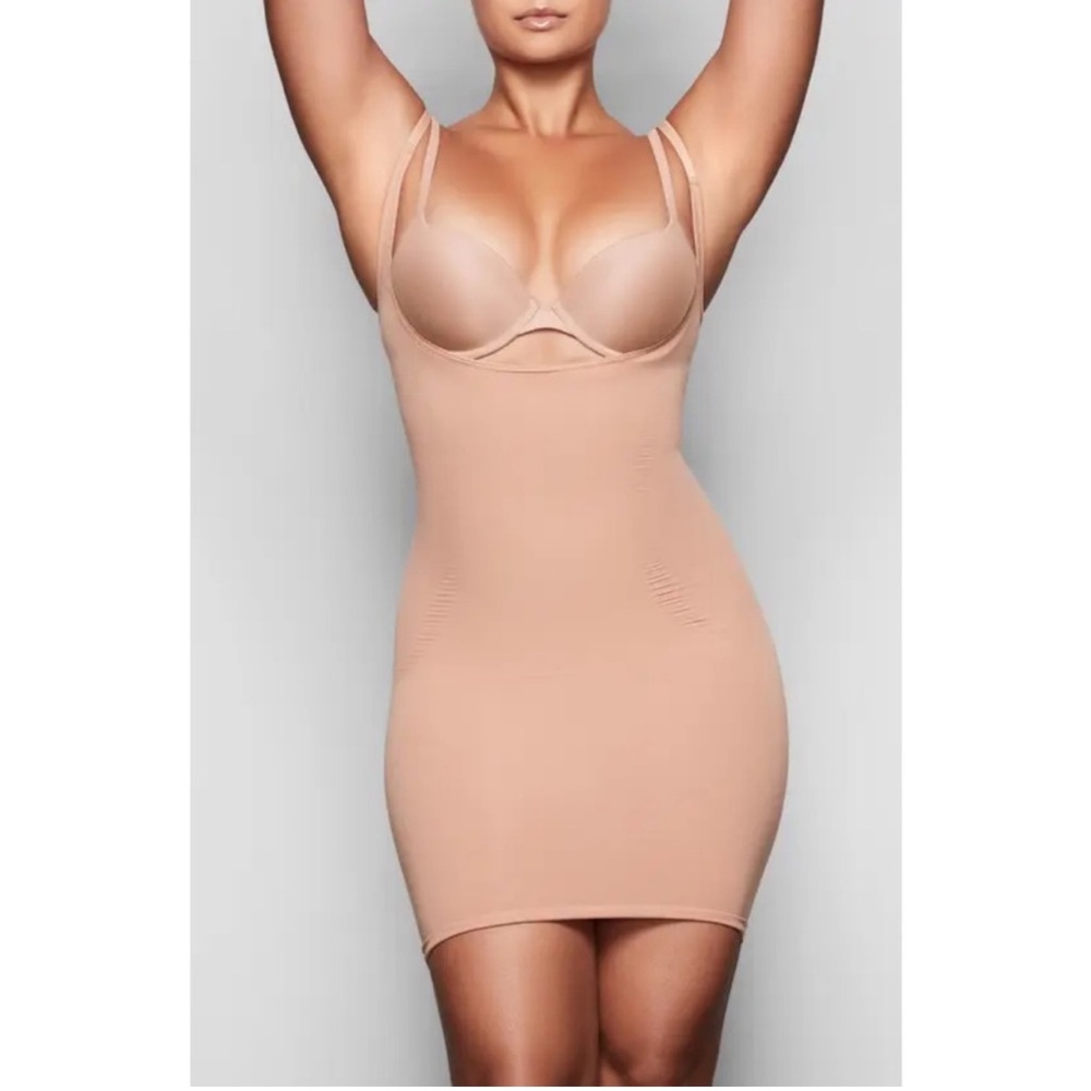 SKIMS | Open Bust Shapewear Slip Dress